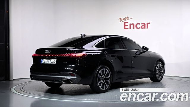 Audi A5 40 TFSI Quattro Advanced — пробег 8 250 км — фото 2 из 5