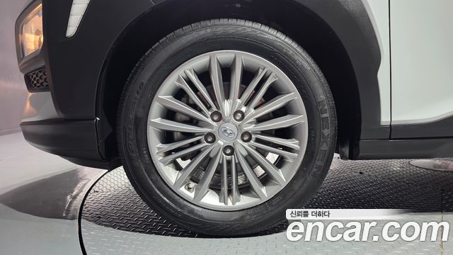 Hyundai Kona из Кореи Encar