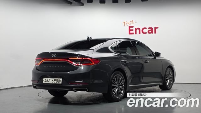 Hyundai Grandeur из Кореи Encar