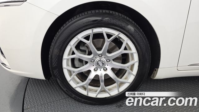 Kia K7 из Кореи Encar