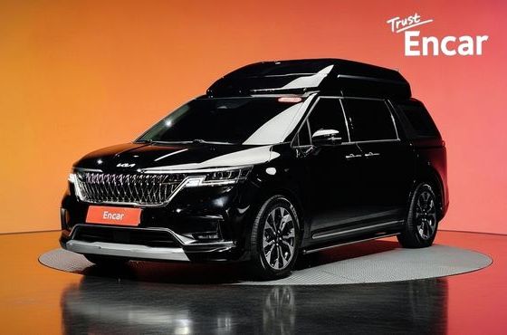 Kia Carnival Gasoline 4-Seater Hi-Limousine Signature — пробег 80 175 км — фото 1 из 5