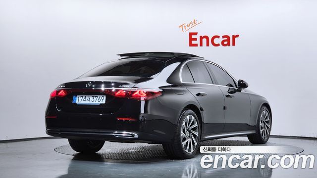 Mercedes-Benz E-Class из Кореи Encar