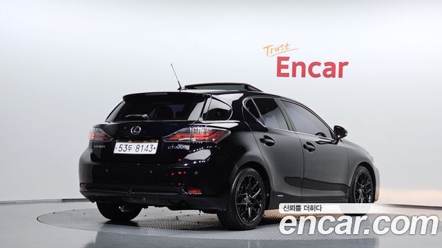 Lexus CT200h из Кореи Encar