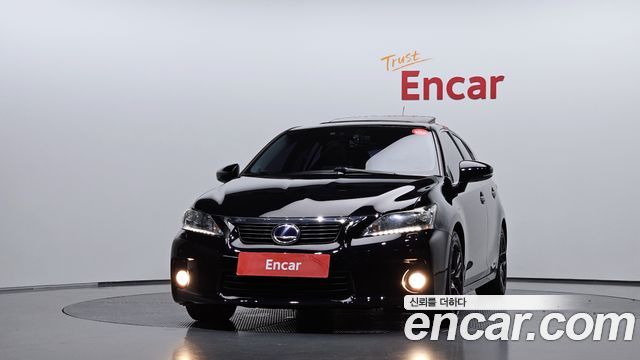 Lexus CT200h из Кореи Encar