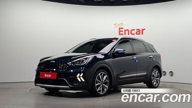 Kia Niro 1.6 HEV Noblesse Special — пробег 77 753 км — фото 1 из 5