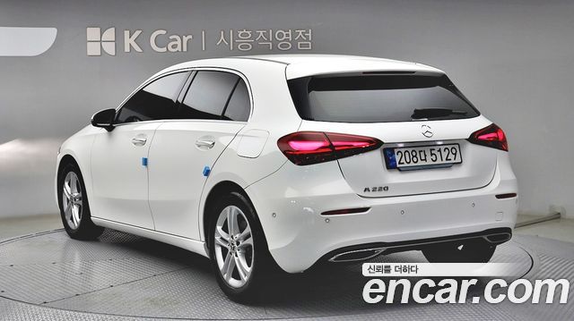 Mercedes-Benz A-Class A220 Hatchback — пробег 20 157 км — фото 4 из 5