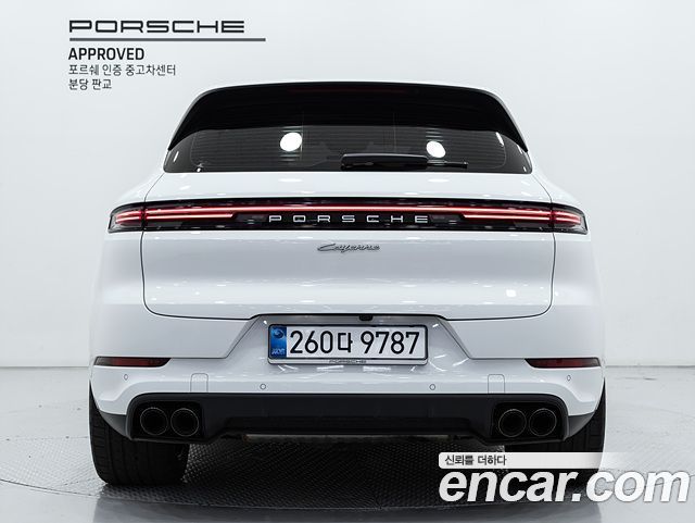 Porsche Cayenne 3.0 E-Hybrid — пробег 15 220 км — фото 4 из 5