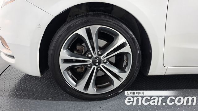 Kia K3 из Кореи Encar