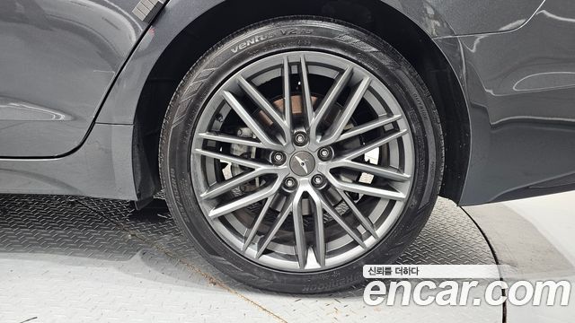 Genesis G70 из Кореи Encar