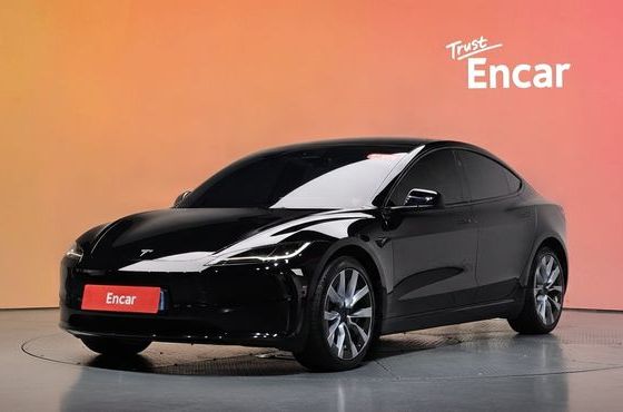 Tesla Model 3 RWD — пробег 29 101 км — фото 1 из 5
