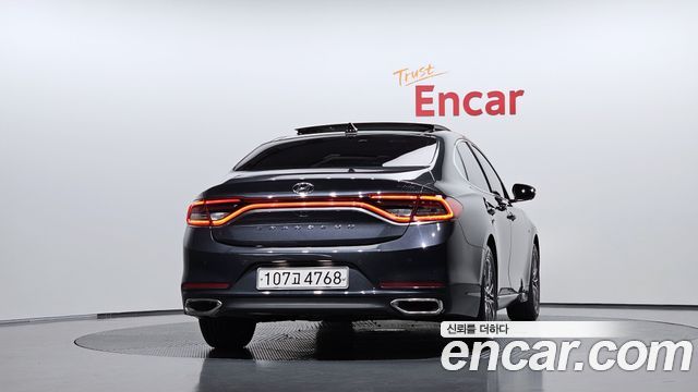 Hyundai Grandeur из Кореи Encar