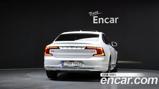 Volvo S90 из Кореи Encar