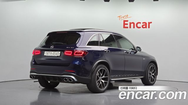 Mercedes-Benz GLC-Class AMG GLC43 4MATIC — пробег 31 841 км — фото 2 из 5