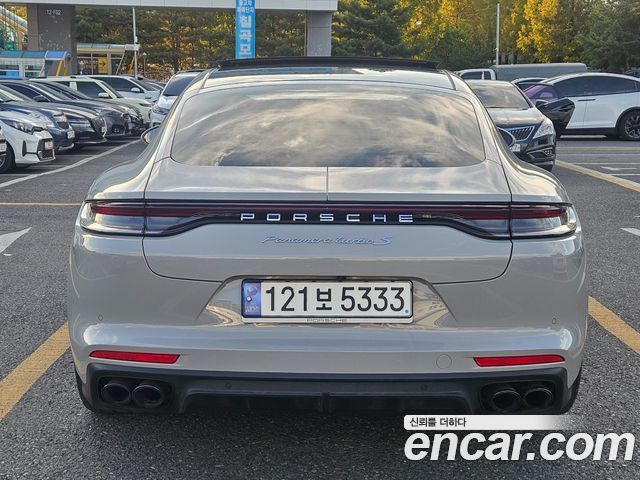 Porsche Panamera 4.0 Turbo S — пробег 33 170 км — фото 4 из 5