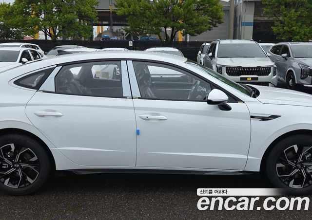 Hyundai Sonata 2.0 S — пробег 1 км — фото 5 из 5