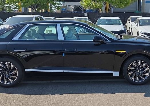 Hyundai Grandeur 2.5 Gasoline 2WD Premium — пробег 1 км — фото 5 из 5