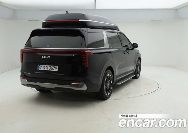 Kia Carnival Gasoline 7-Seater Hi Limousine Signature — пробег 26 826 км — фото 3 из 5