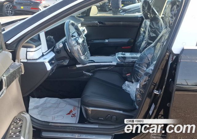 Hyundai Grandeur Premium — пробег 1 км — фото 4 из 5