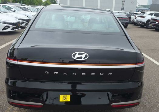 Hyundai Grandeur 2.5 Gasoline 2WD Premium — пробег 1 км — фото 3 из 5