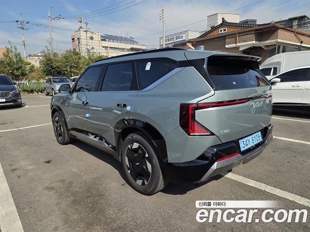 Kia EV5 Long Range 2WD Earth — пробег 7 919 км — фото 2 из 5