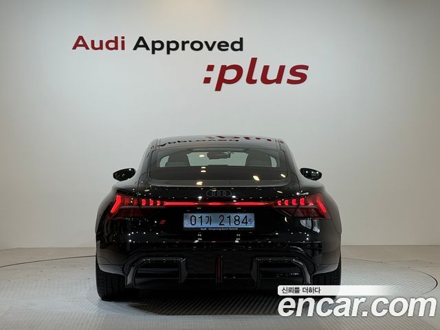 Audi RS e-tron GT из Кореи Encar