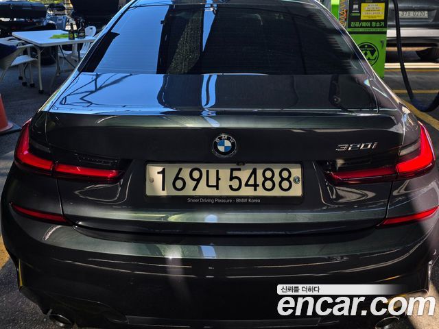 BMW 3-Series из Кореи Encar