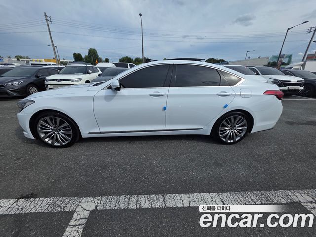 Hyundai Genesis из Кореи Encar
