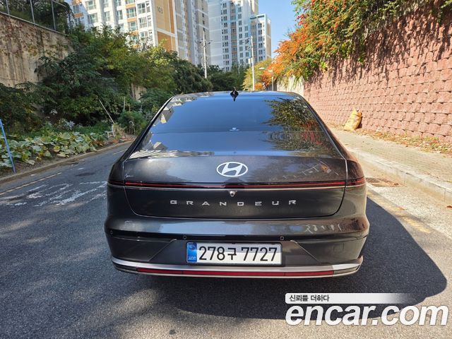 Hyundai Grandeur 2,5 Gasoline 2WD Premium — пробег 11 405 км — фото 4 из 5