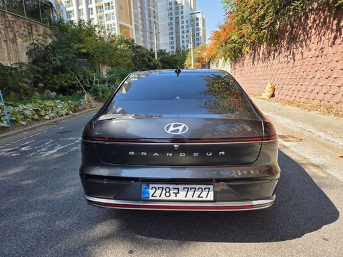Hyundai Grandeur 2,5 Gasoline 2WD Premium — пробег 11 405 км — фото 4 из 5