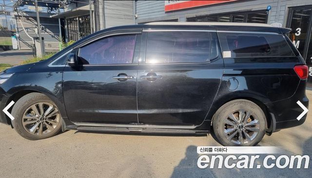 Kia Carnival из Кореи Encar