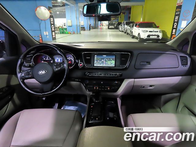 Kia Carnival из Кореи Encar