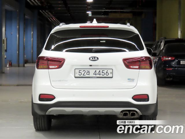 Kia Sorento Diesel 2.2 4WD Noblesse Special — пробег 174 107 км — фото 3 из 5