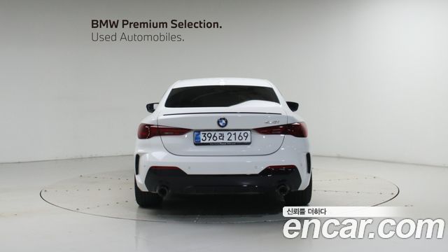 BMW 4-Series 420i M Sport Pro Coupe — пробег 7 680 км — фото 4 из 5