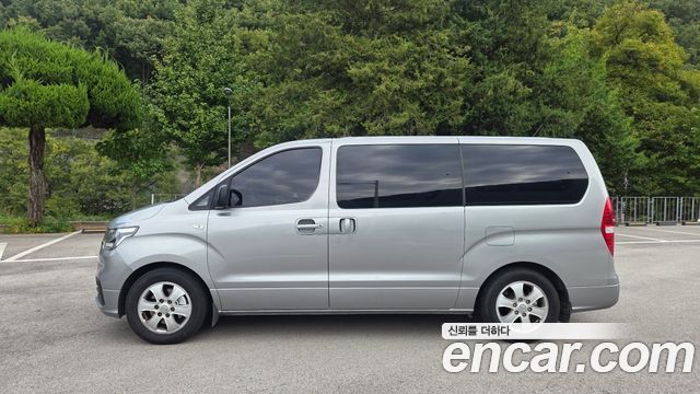 Hyundai Starex Wagon 12-Seater Smart — пробег 110 225 км — фото 2 из 5