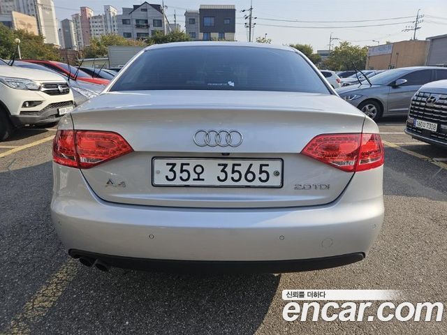 Audi A4 2.0 TDI B8 — пробег 210 051 км — фото 3 из 5