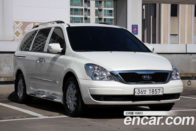 Kia Carnival New Carnival Limousine GLX — пробег 165 070 км — фото 4 из 5