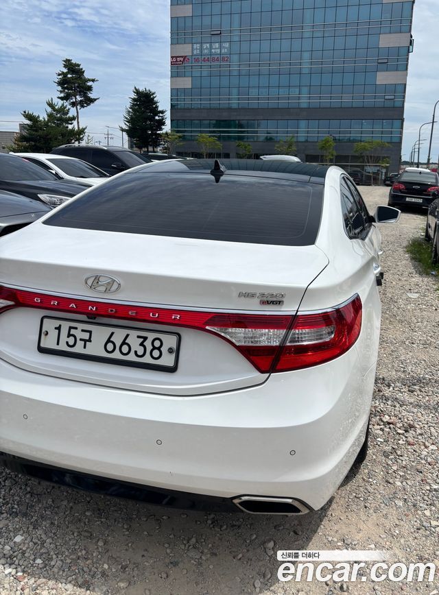 Hyundai Grandeur HG220 Diesel Premium — пробег 173 677 км — фото 4 из 5