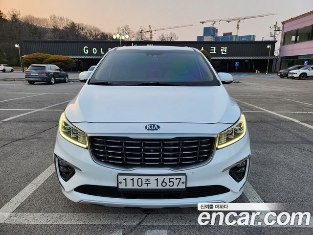 Kia Carnival из Кореи Encar