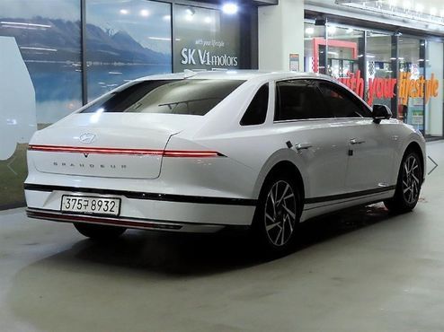 Hyundai Grandeur 3,5 Gasoline 4WD Exclusive — пробег 112 869 км — фото 4 из 5