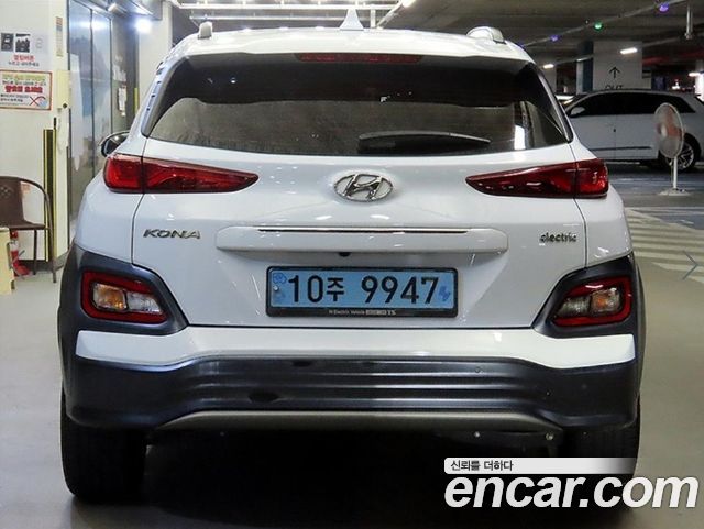 Hyundai Kona Premium — пробег 215 127 км — фото 5 из 5