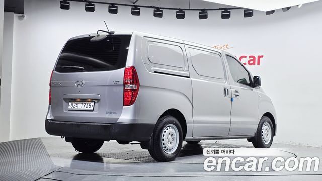 Hyundai Starex из Кореи Encar