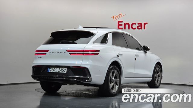 Genesis GV70 из Кореи Encar