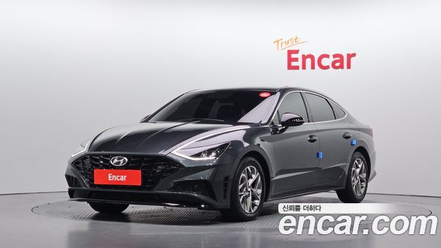 Hyundai Sonata 2.0 Premium Plus — пробег 68 253 км — фото 1 из 5
