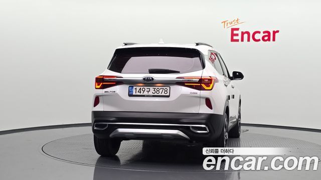 Kia Seltos из Кореи Encar