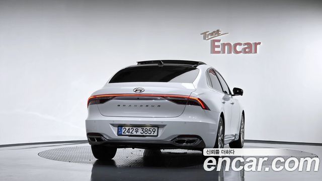 Hyundai Grandeur Calligraphy — пробег 69 135 км — фото 4 из 5