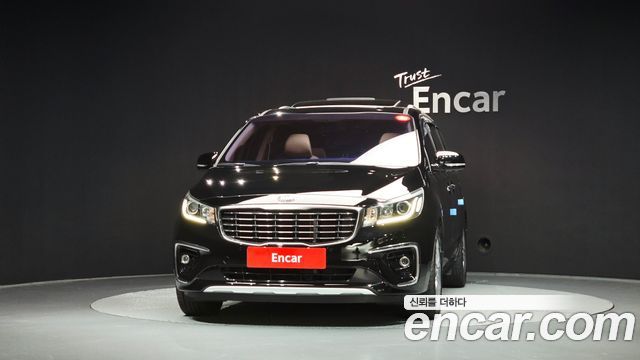 Kia Carnival из Кореи Encar