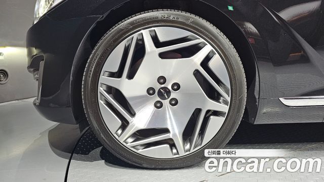 Genesis EQ900 из Кореи Encar
