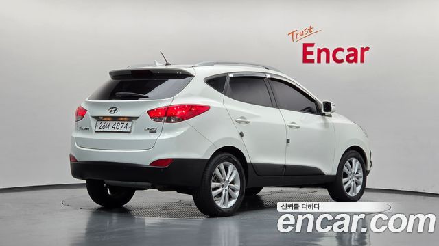 Hyundai Tucson Diesel 2WD LX20 Luxury — пробег 97 482 км — фото 2 из 5