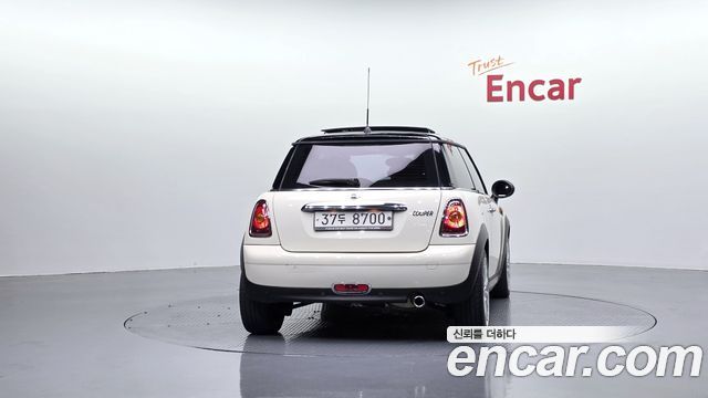 Mini Cooper Mayfair — пробег 51 899 км — фото 4 из 5