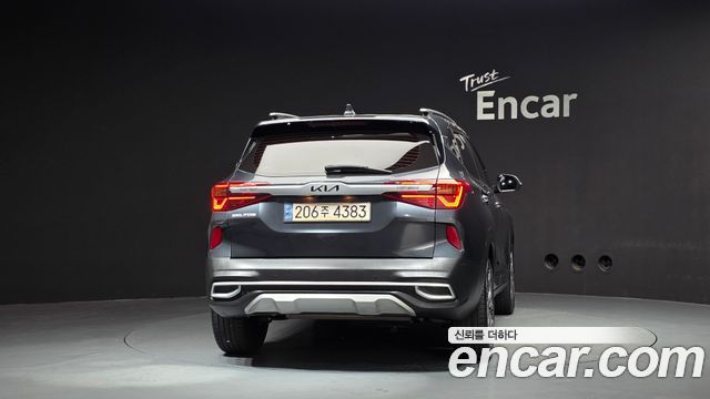Kia Seltos из Кореи Encar